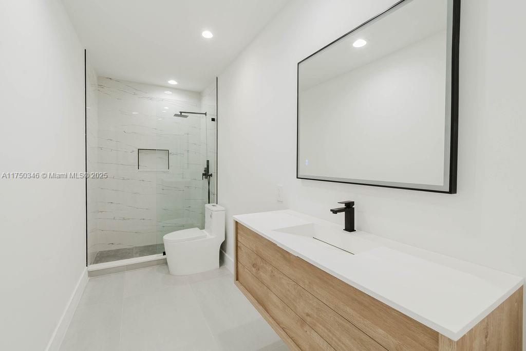 FAIRLAWN ESTS 1ST ADDN - Residential