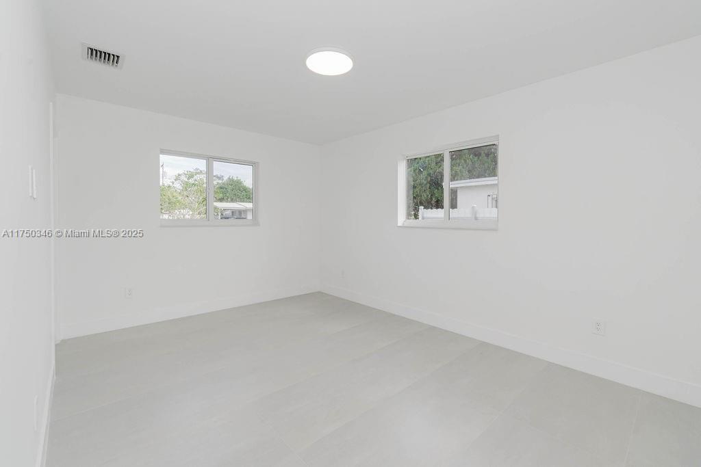 FAIRLAWN ESTS 1ST ADDN - Residential