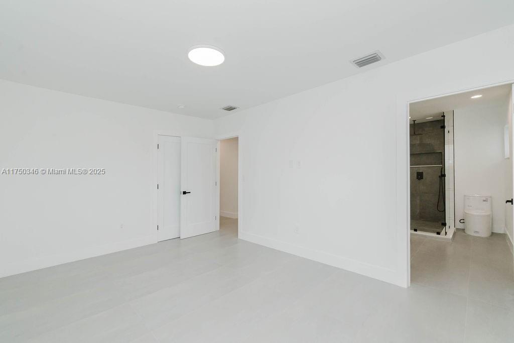 FAIRLAWN ESTS 1ST ADDN - Residential