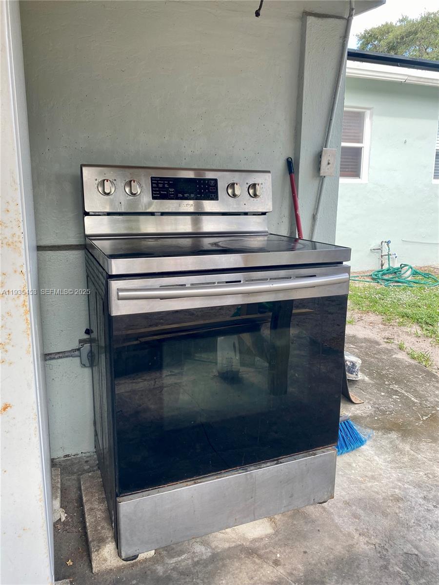 HERITAGE ESTATES SEC TWO - Residential Lease