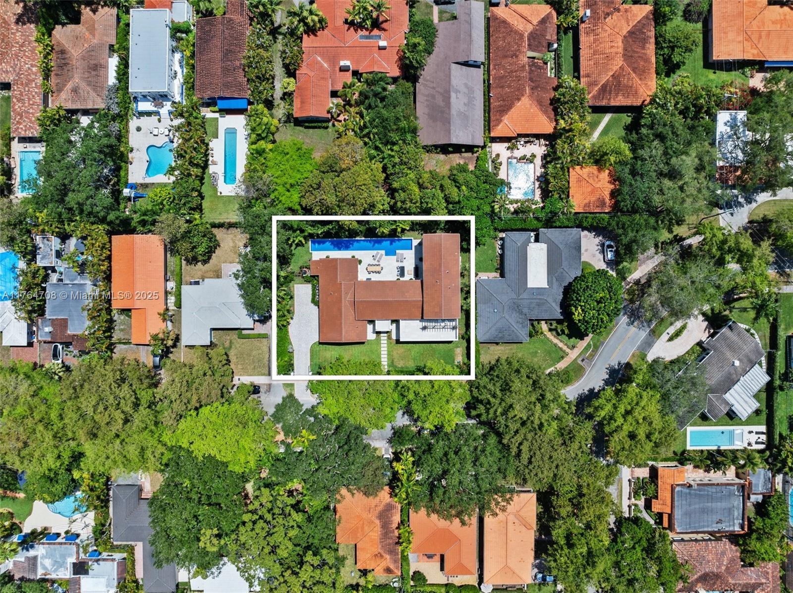 CORAL GABLES GRANADA SEC - Residential