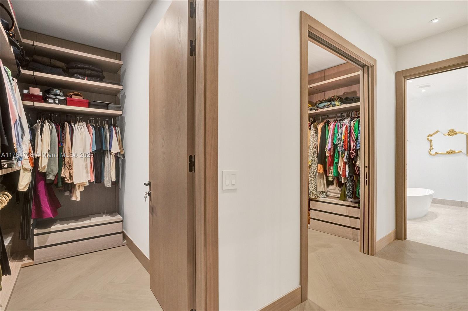 CORAL GABLES GRANADA SEC - Residential