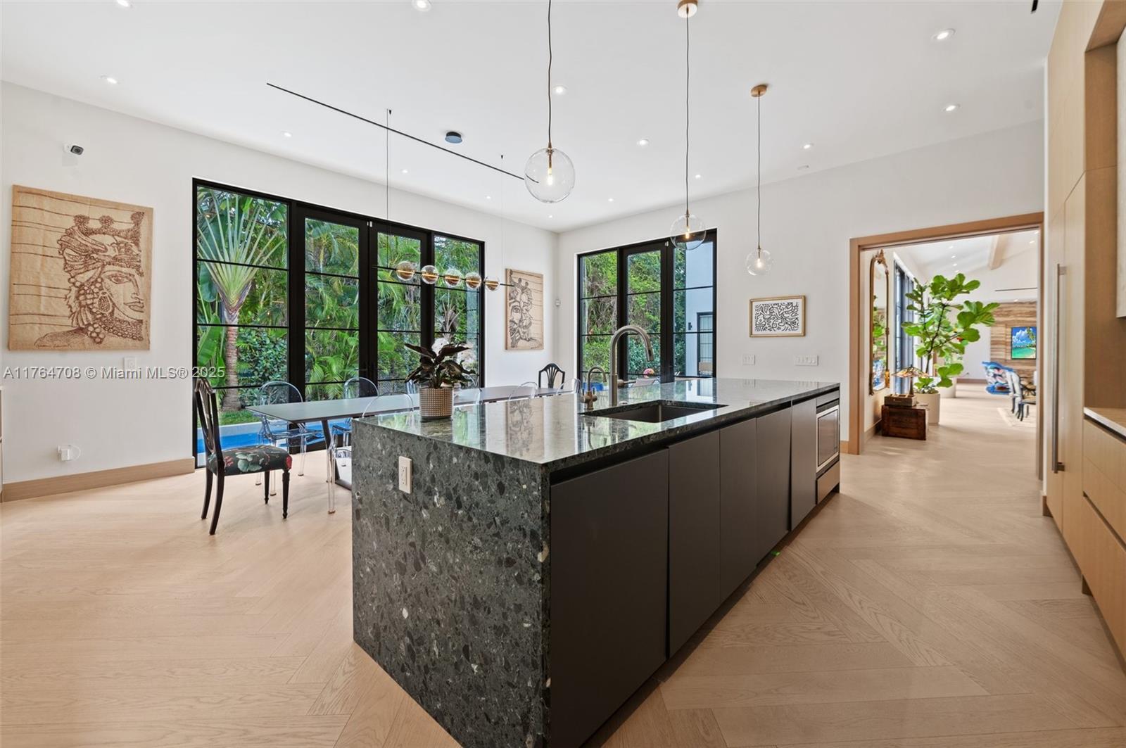 CORAL GABLES GRANADA SEC - Residential