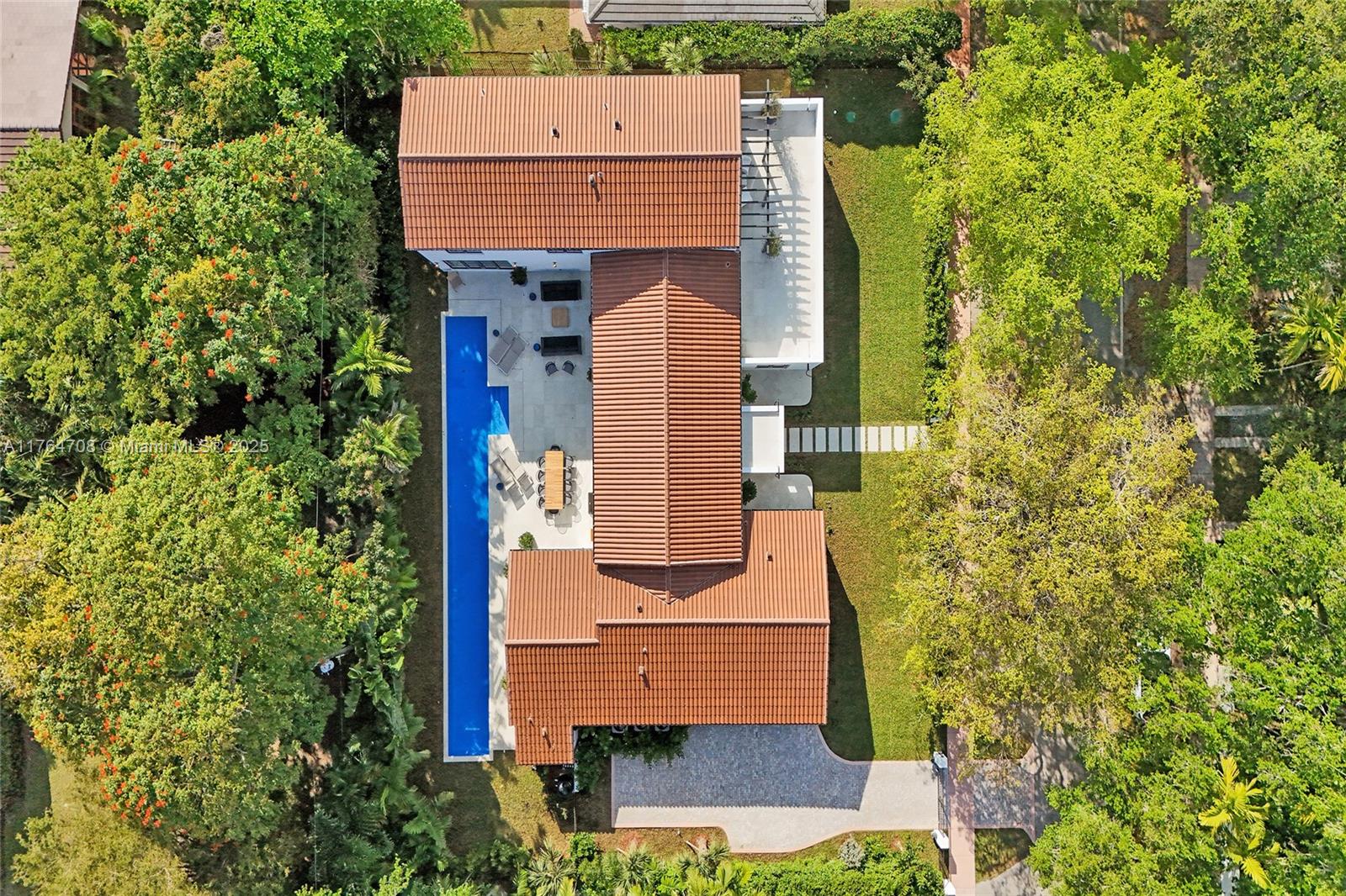 CORAL GABLES GRANADA SEC - Residential
