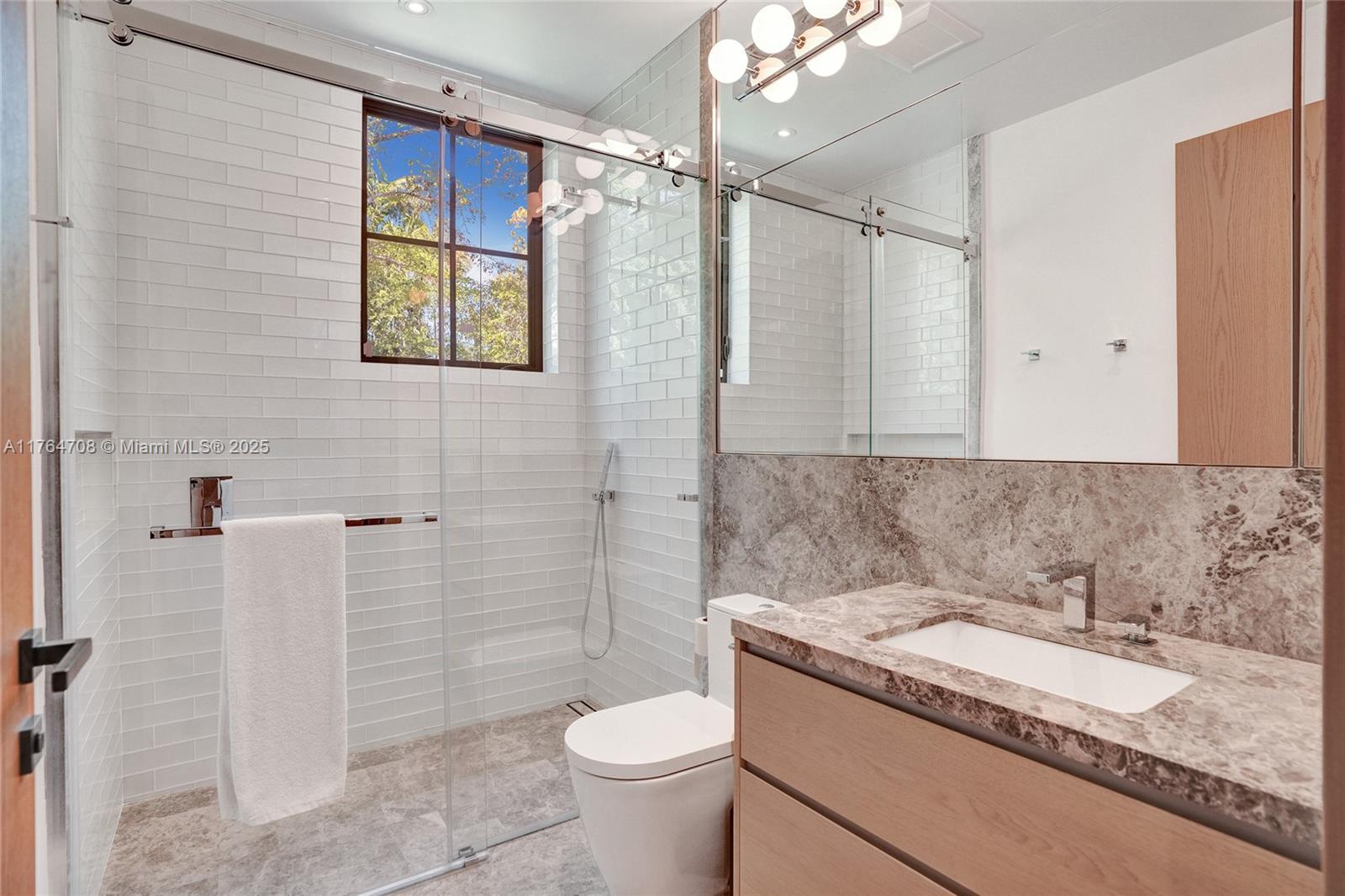 CORAL GABLES GRANADA SEC - Residential