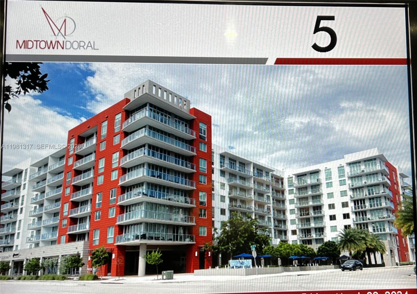 MIDTOWN AT DORAL - Residential Lease