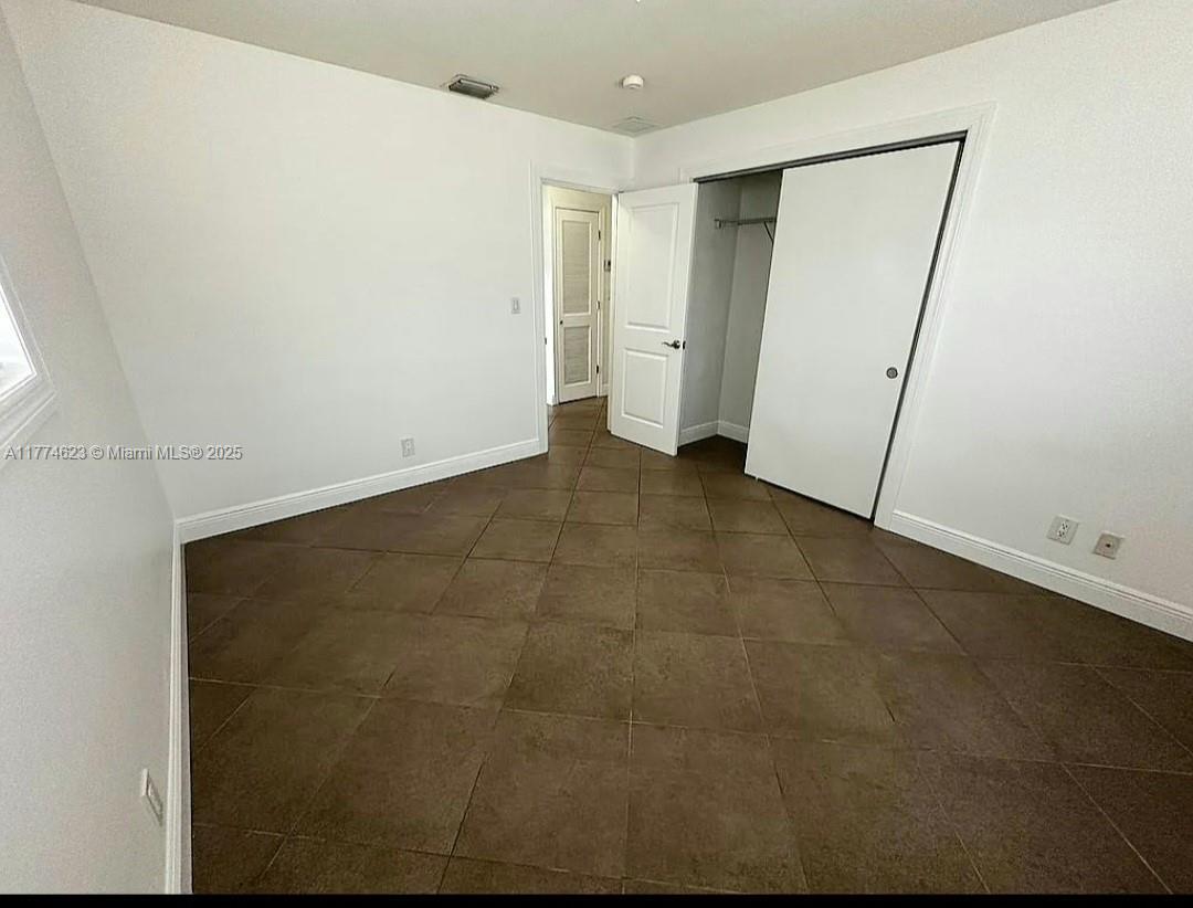 NORTH PALM BEACH VILLAGE - Residential Lease