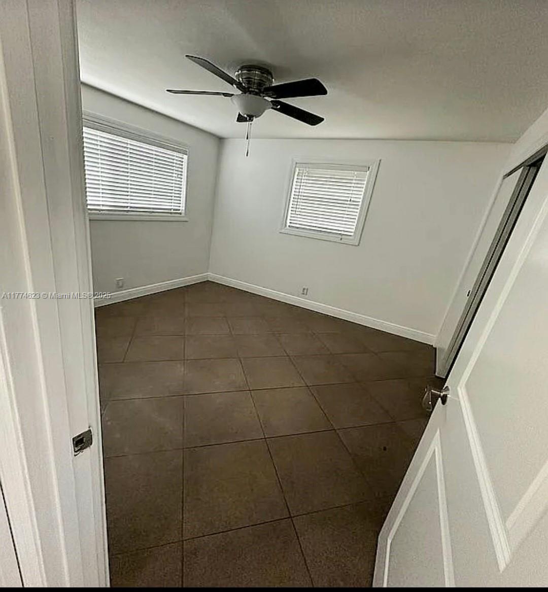NORTH PALM BEACH VILLAGE - Residential Lease