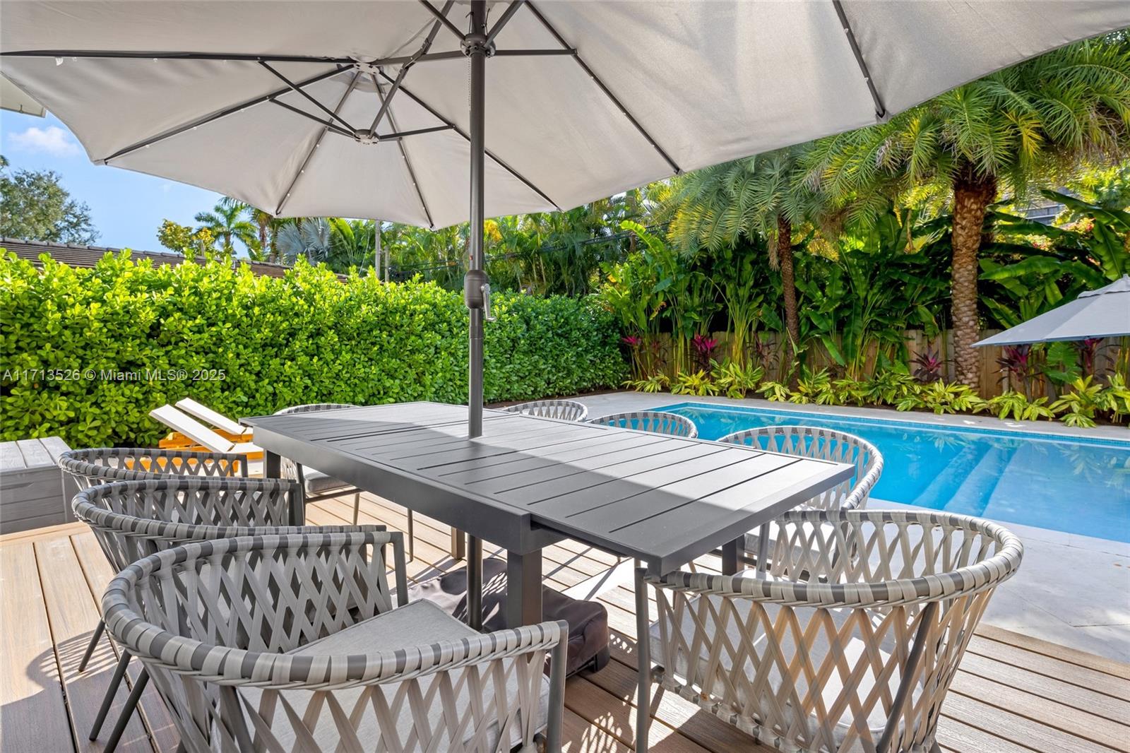 WASHINGTON PLACE - Residential