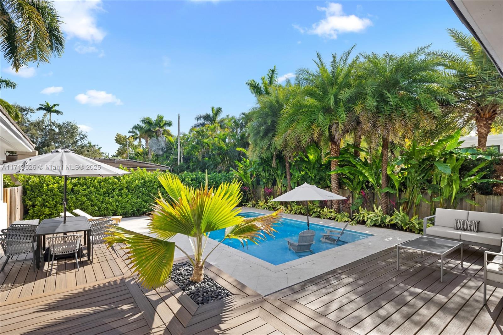 WASHINGTON PLACE - Residential