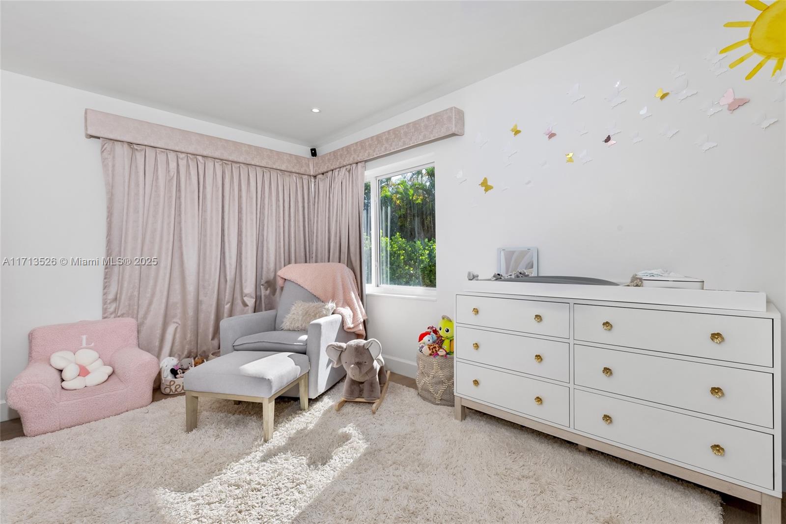 WASHINGTON PLACE - Residential