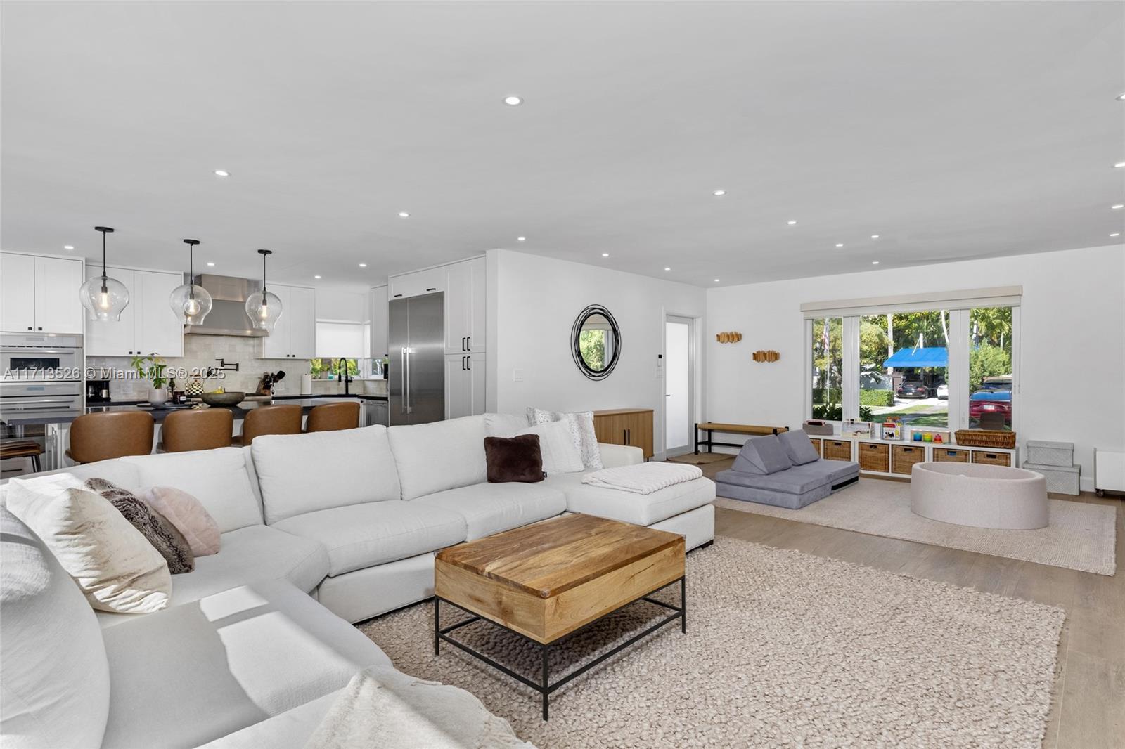 WASHINGTON PLACE - Residential