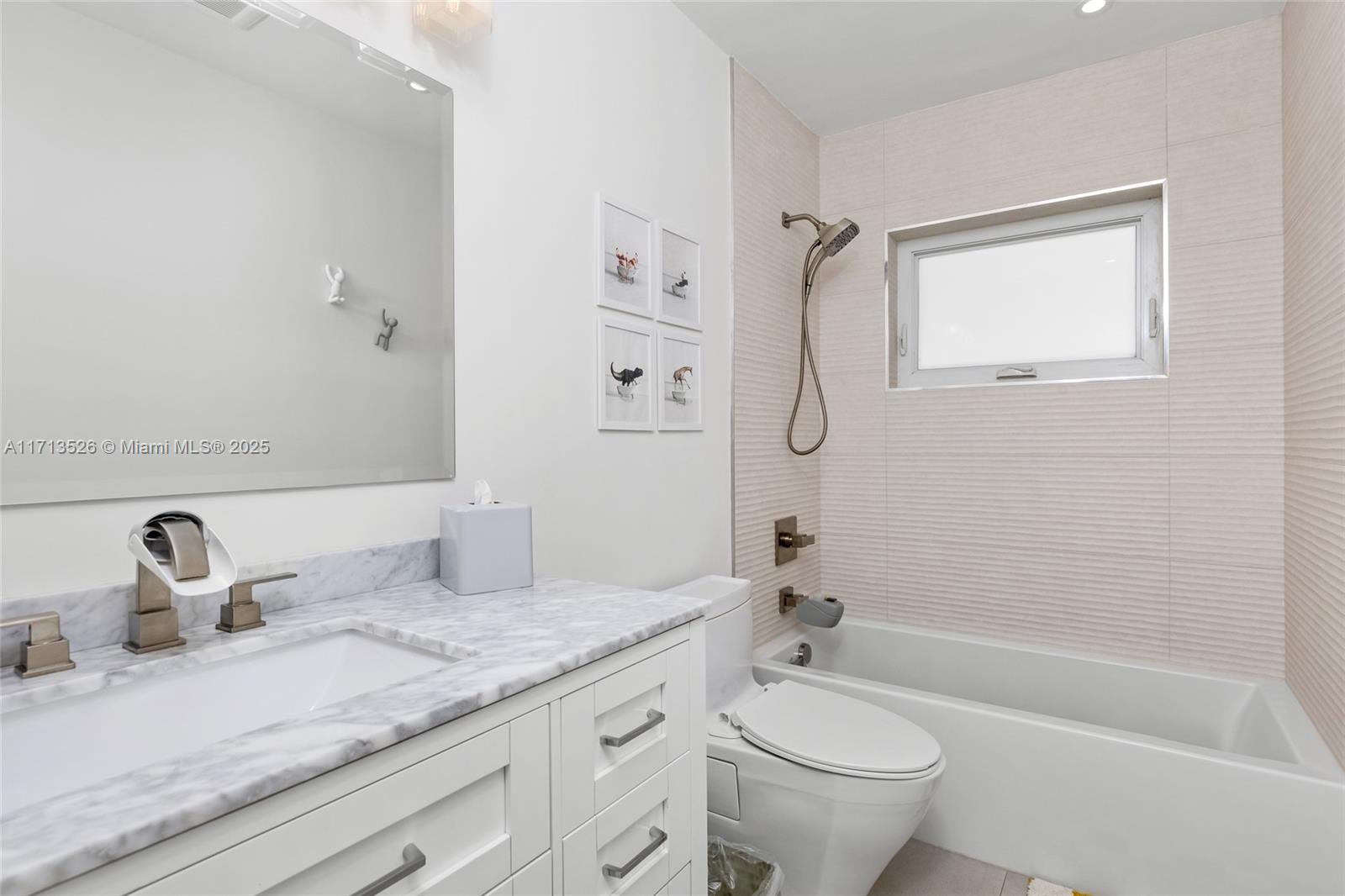 WASHINGTON PLACE - Residential