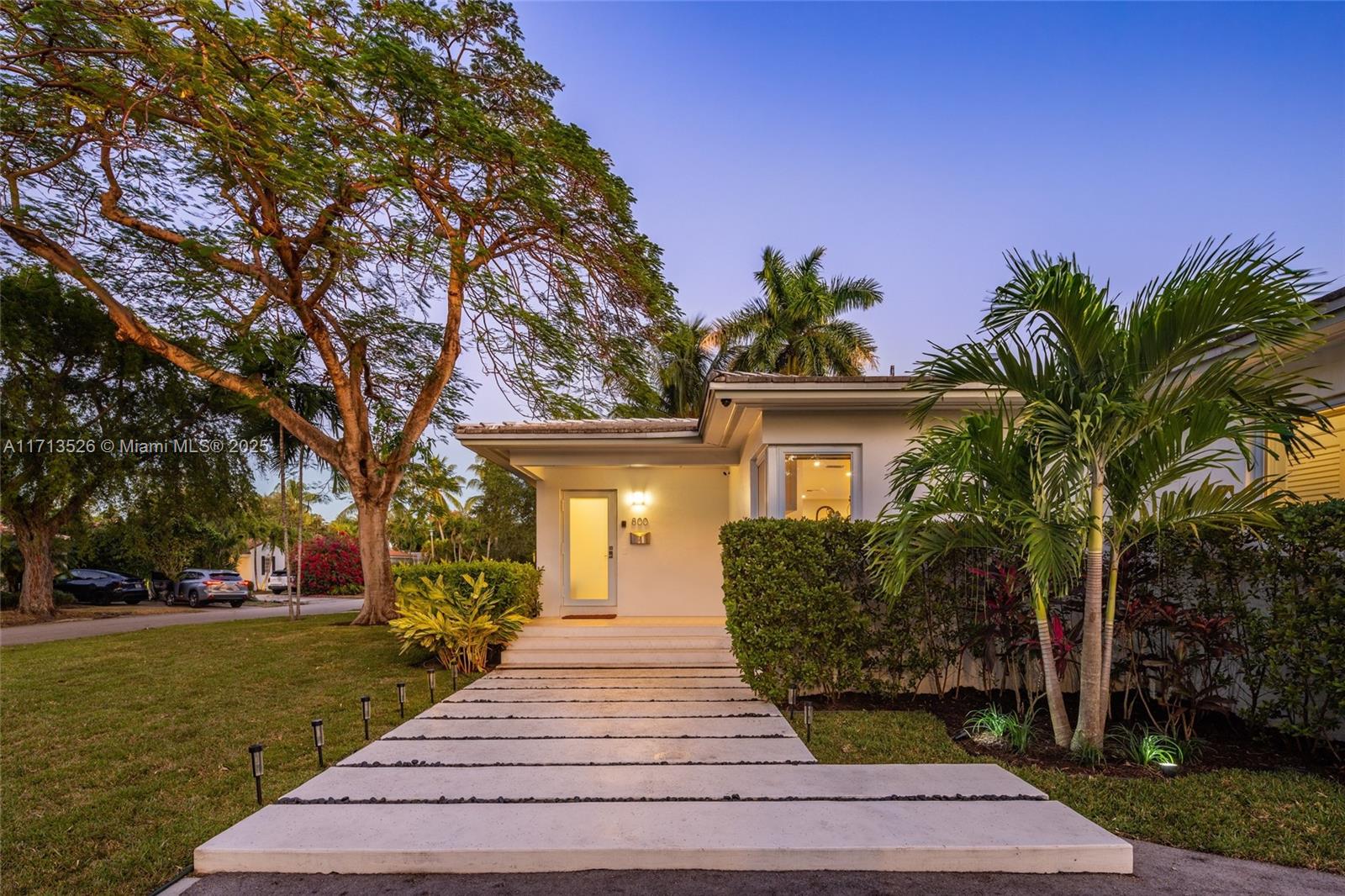 WASHINGTON PLACE - Residential