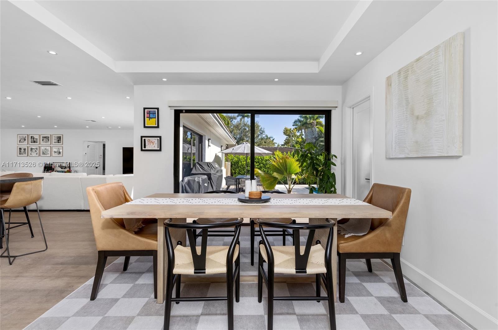 WASHINGTON PLACE - Residential