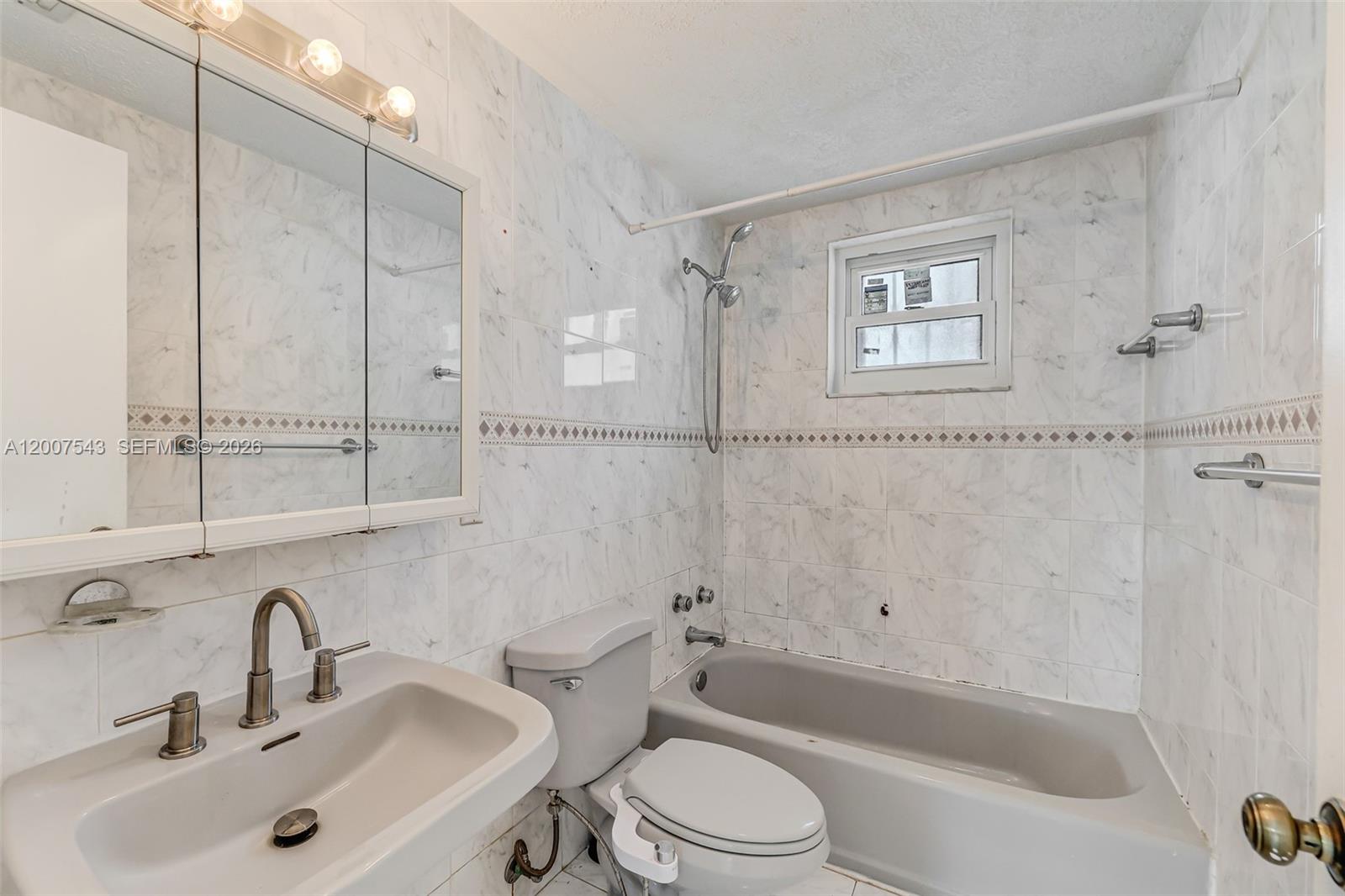 DAVID BLANK ESTATES - Residential