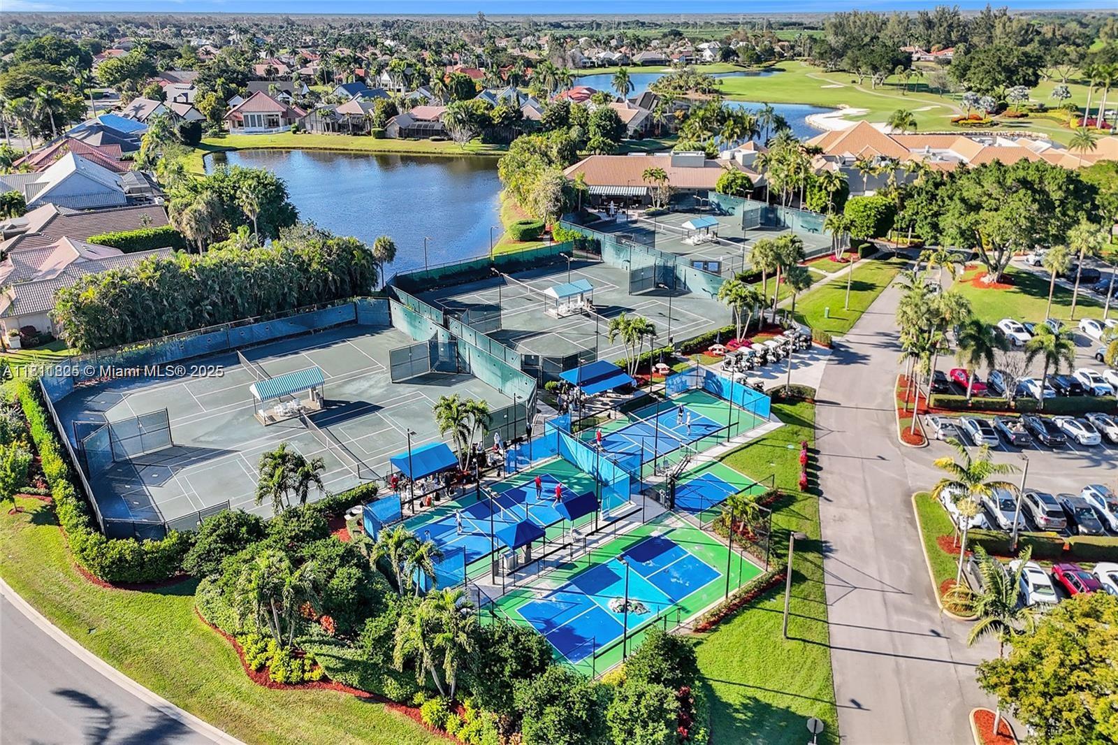 STONEBRIDGE - Residential