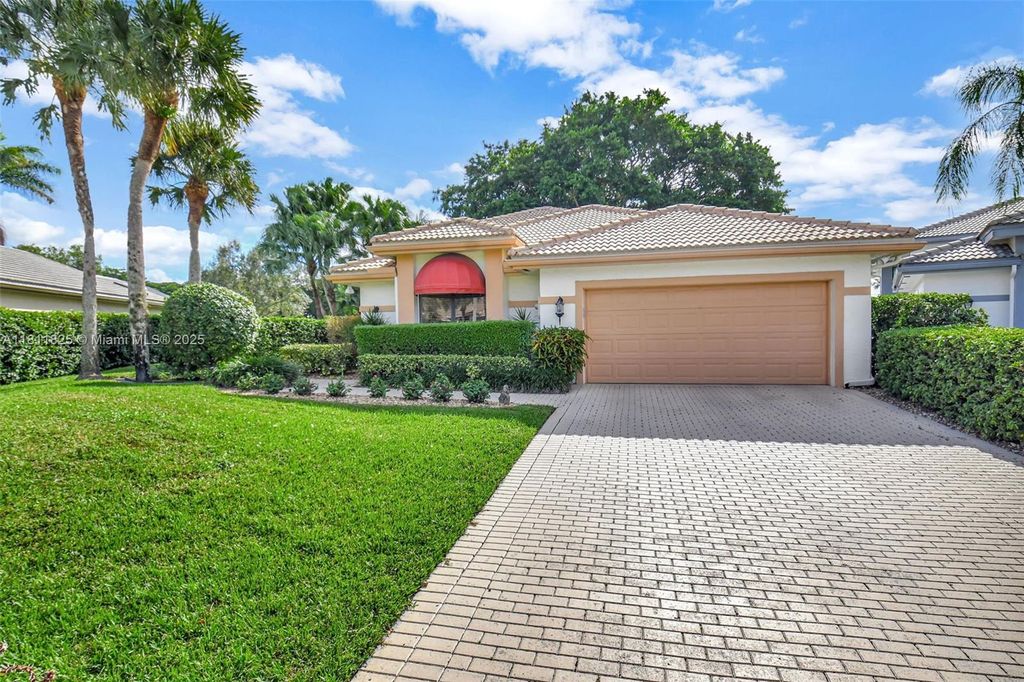 Photo of 10160 Spyglass Way, Boca Raton, FL 33498 (MLS # A11811825)