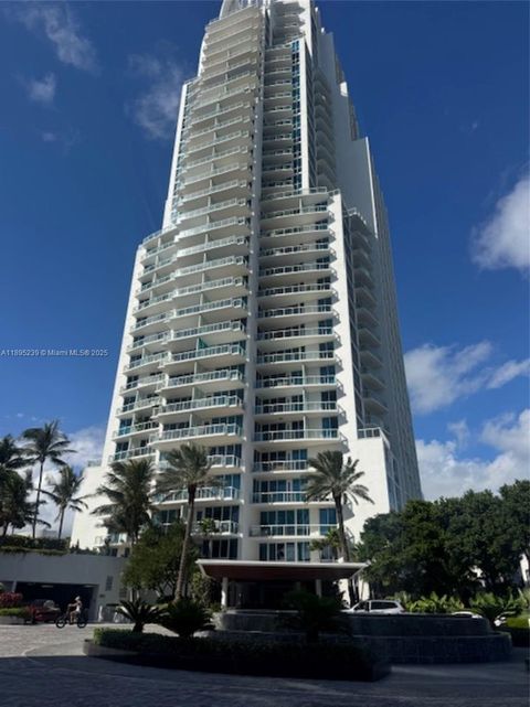 50 S Pointe Dr 705 Miami Beach FL 33139
