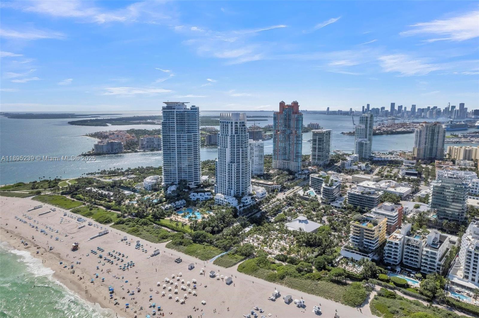 CONTINUUM ON SOUTH BEACH - Residential