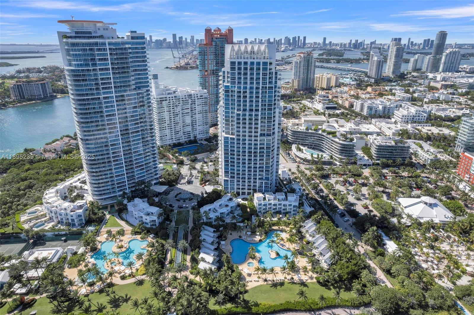 CONTINUUM ON SOUTH BEACH - Residential
