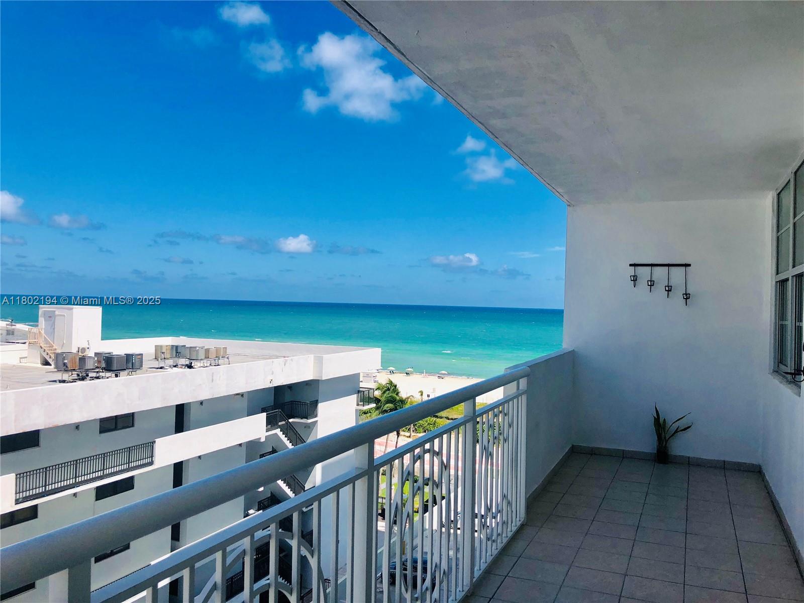 5825 Collins Ave 7D, Miami Beach, Miami-Dade County, Florida - 2 Bedrooms  
2 Bathrooms - 