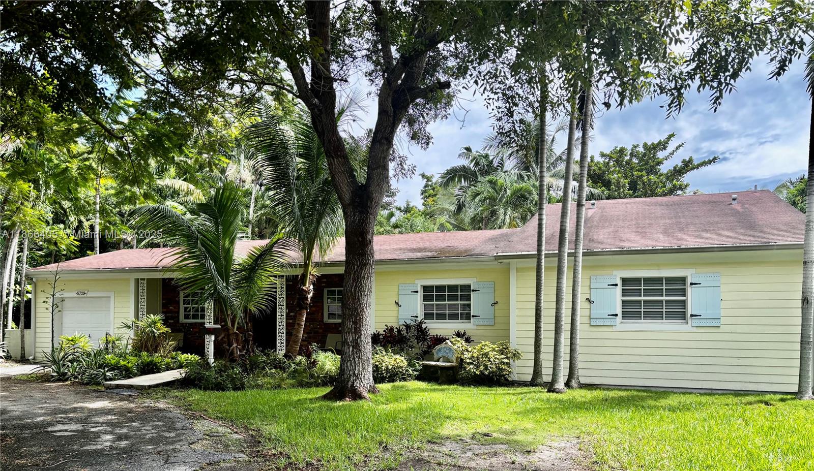 5729 SW 60th Ave