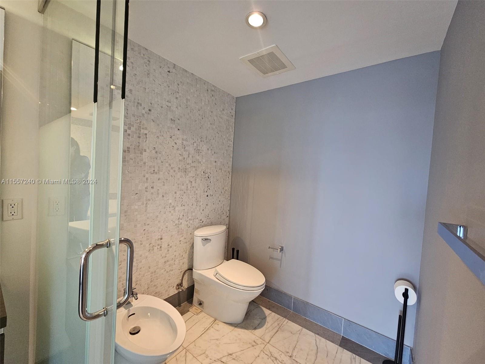 EPIC WEST CONDO - Residential Lease