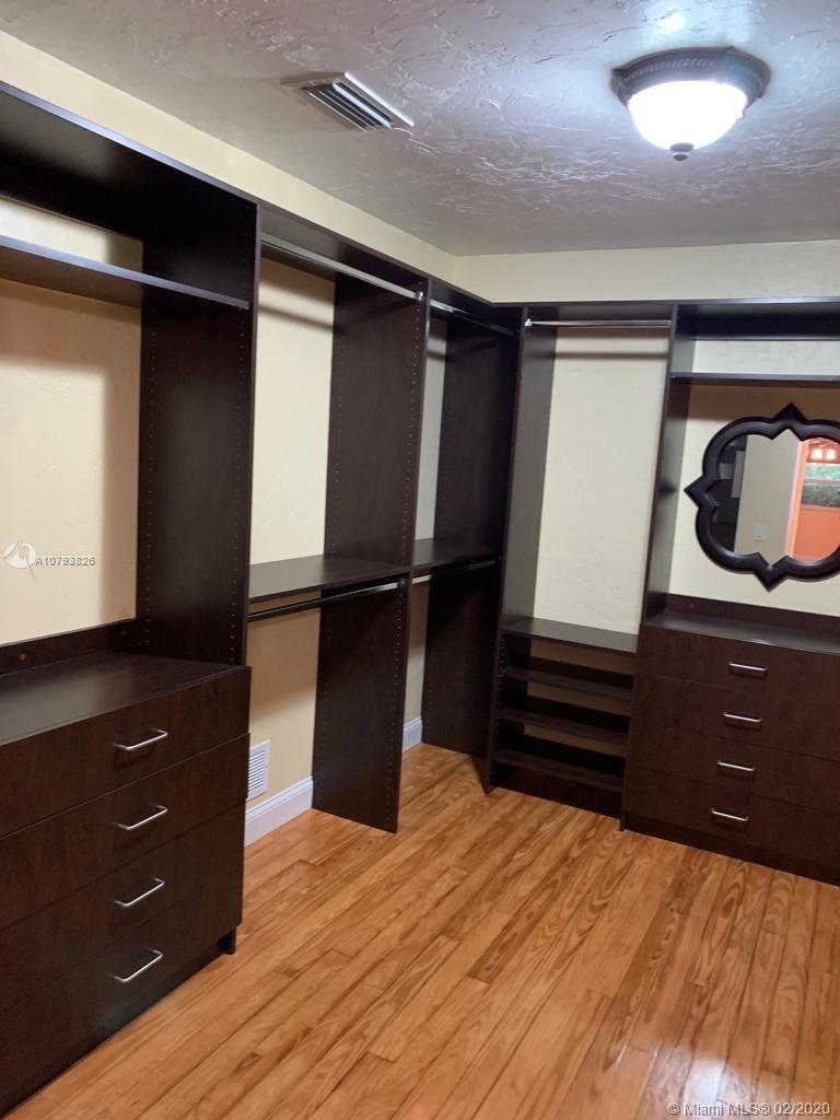 REDLANDS - Residential