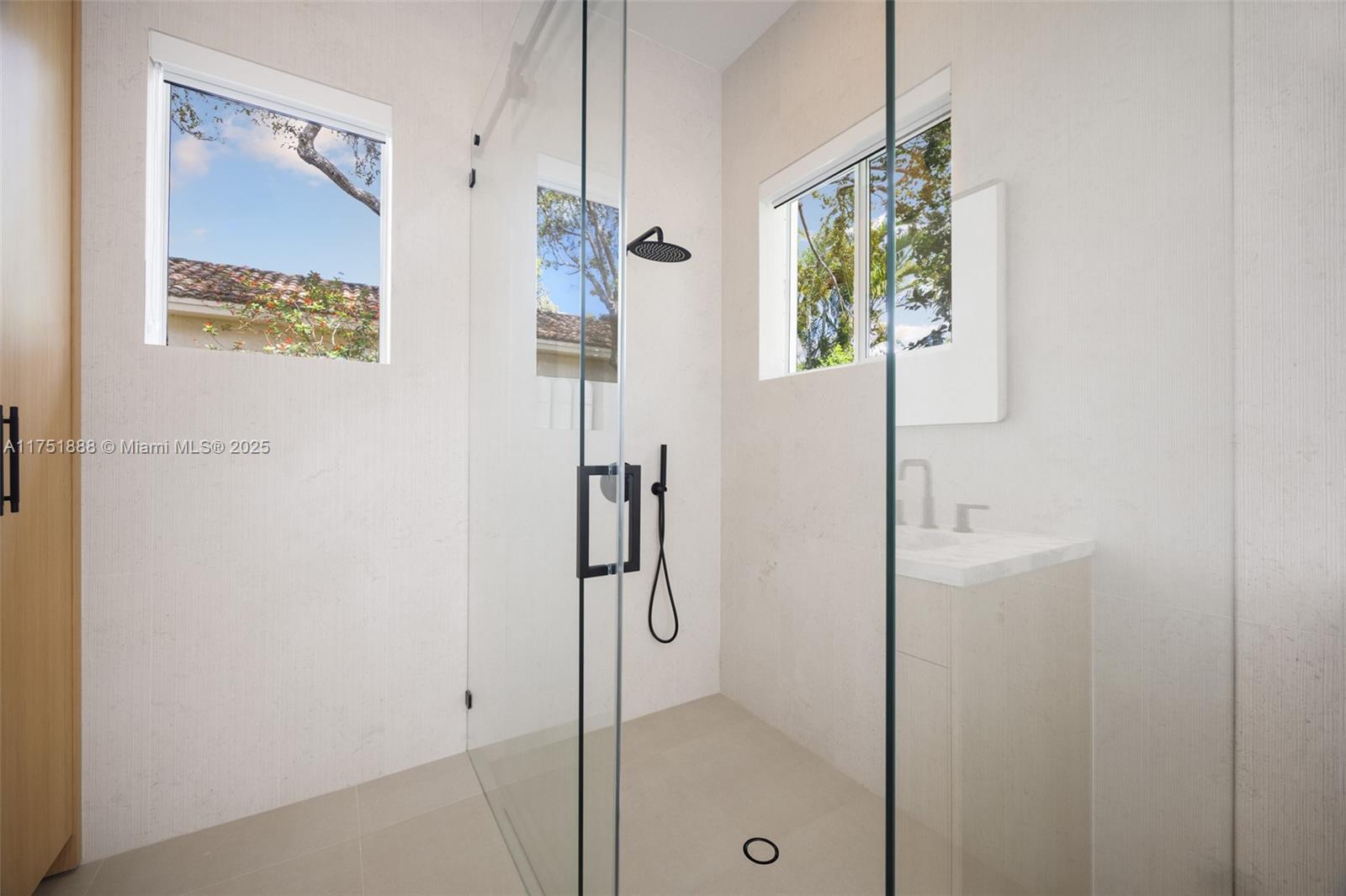 KILLIAN GROVE ESTATES - Residential