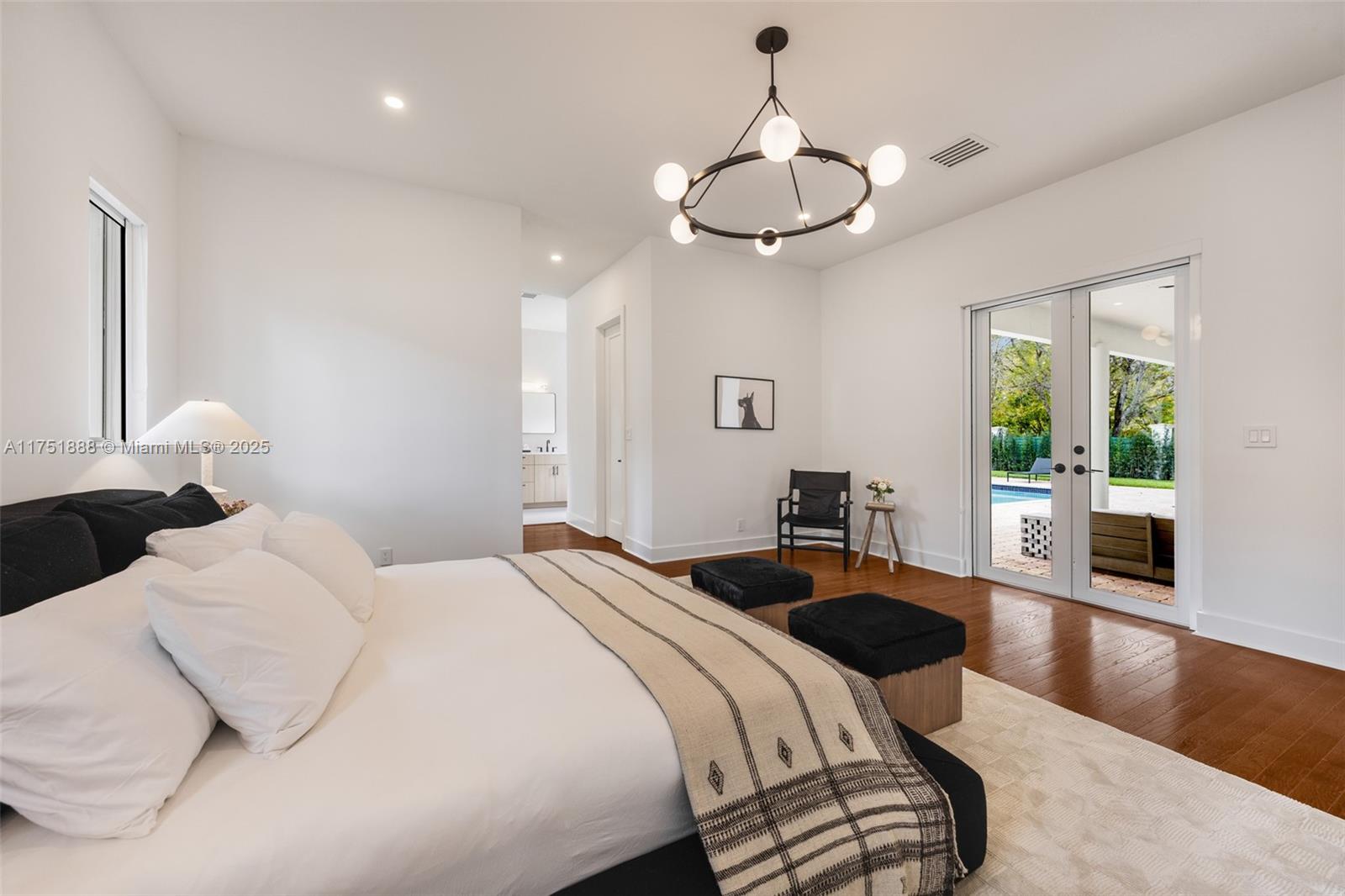 KILLIAN GROVE ESTATES - Residential