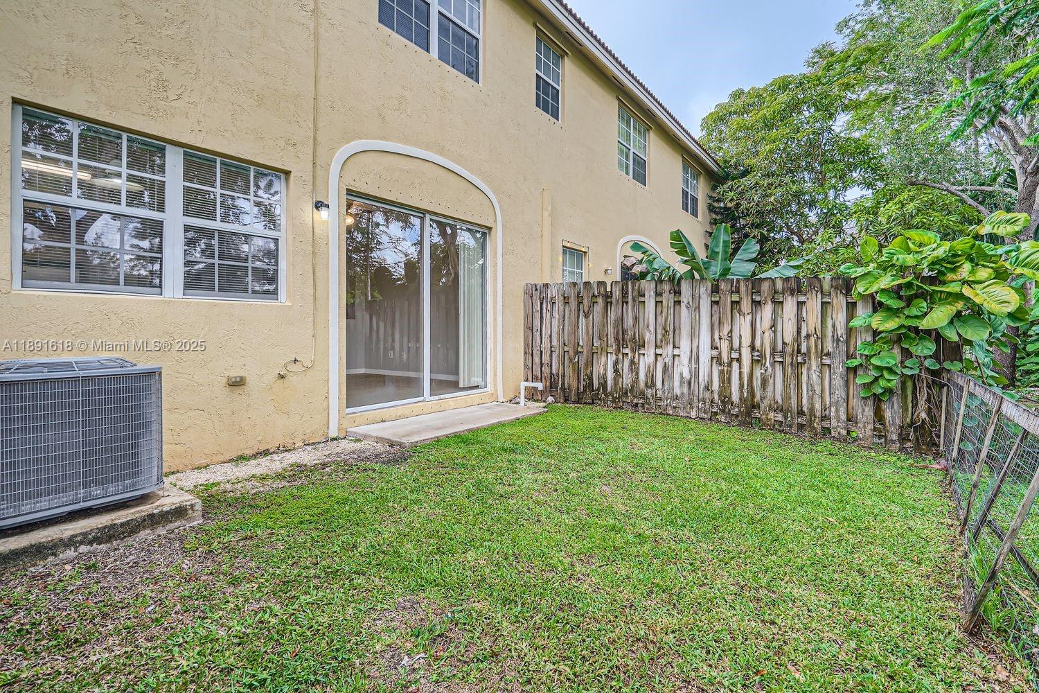 PORTOFINO VILLAS WEST - Residential