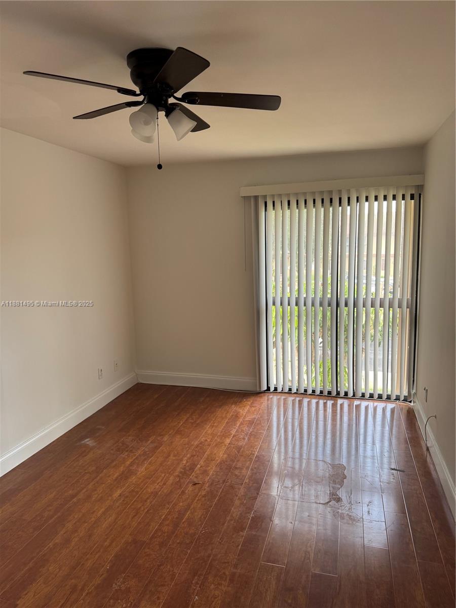 CLASSIC TOWNE HOUSES WEST - Residential Lease