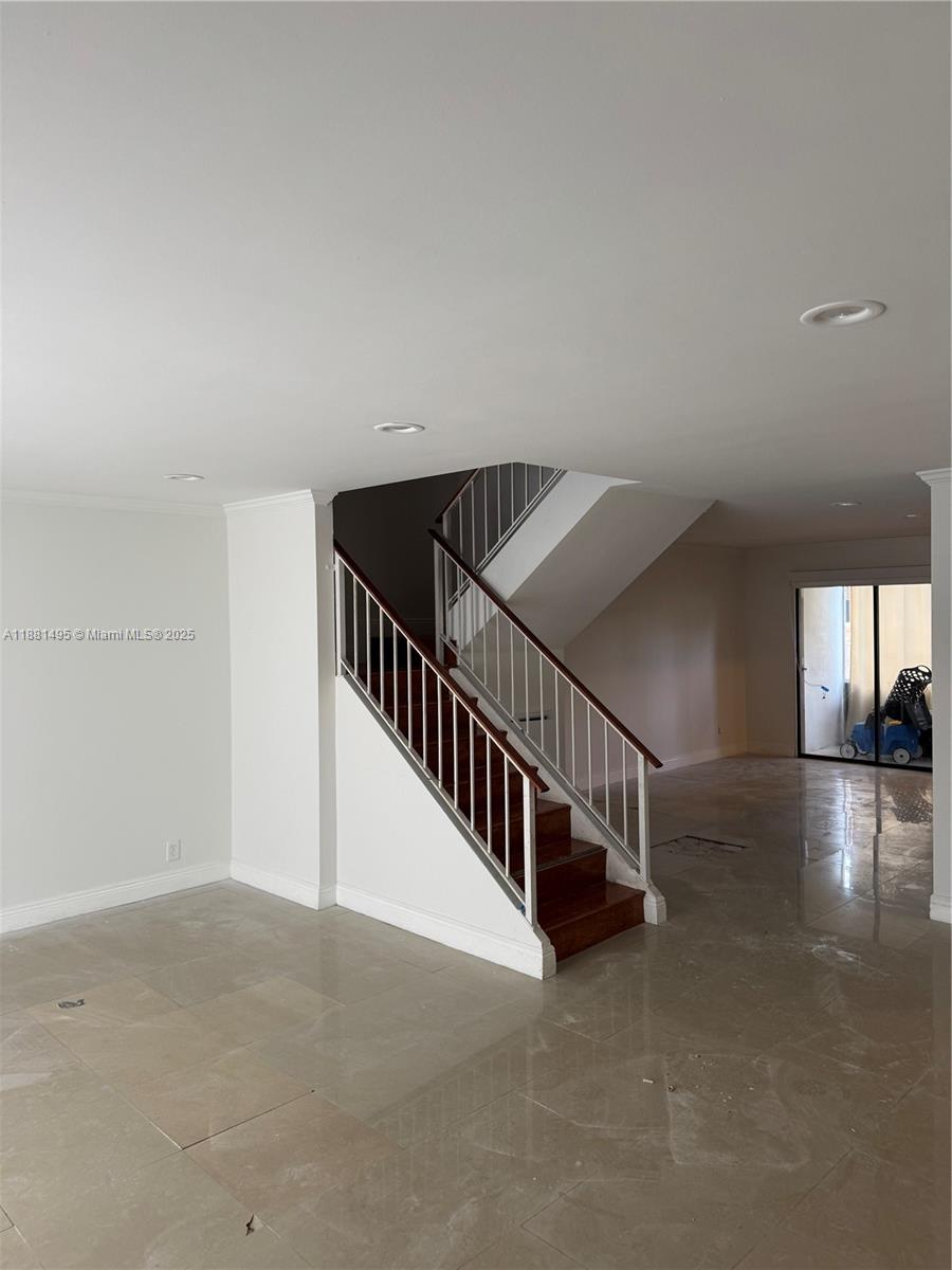 CLASSIC TOWNE HOUSES WEST - Residential Lease