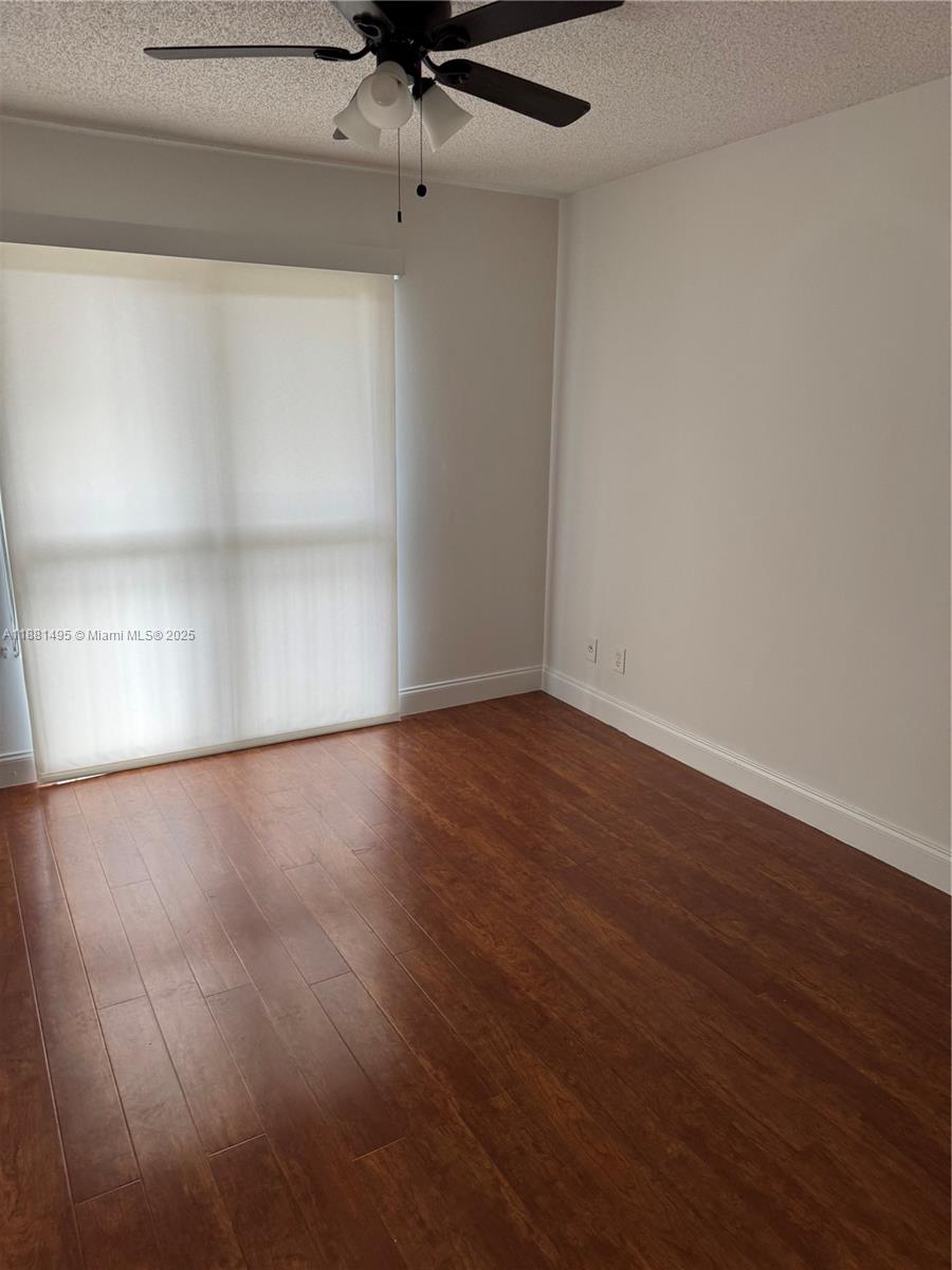 CLASSIC TOWNE HOUSES WEST - Residential Lease
