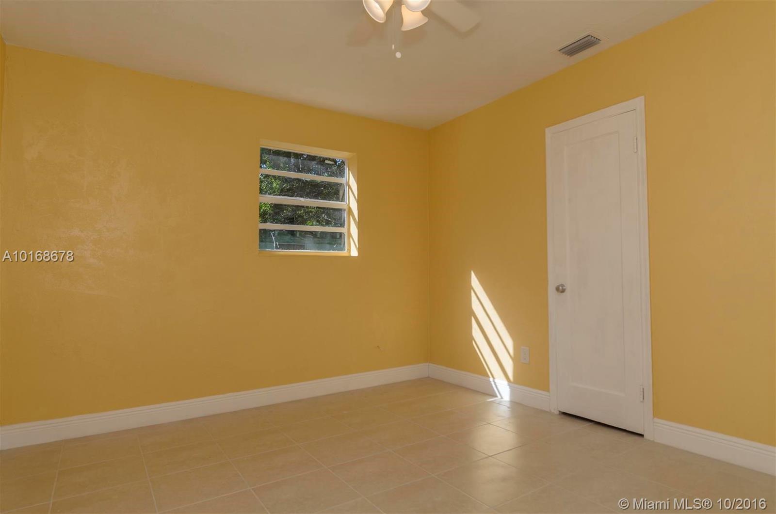 Randall Park 1st Add - Residential