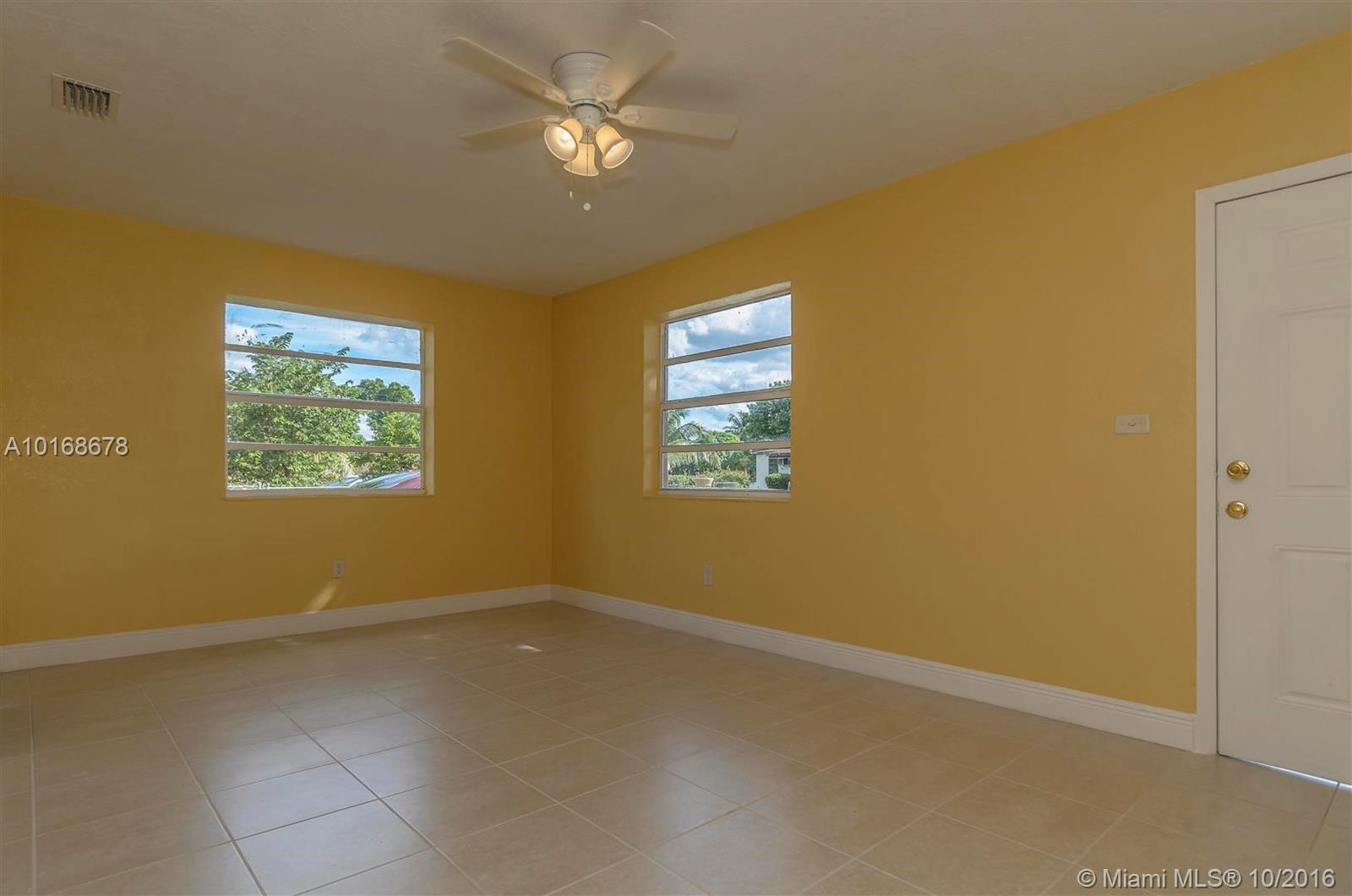 Randall Park 1st Add - Residential