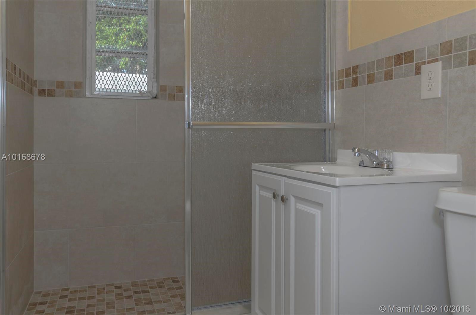 Randall Park 1st Add - Residential