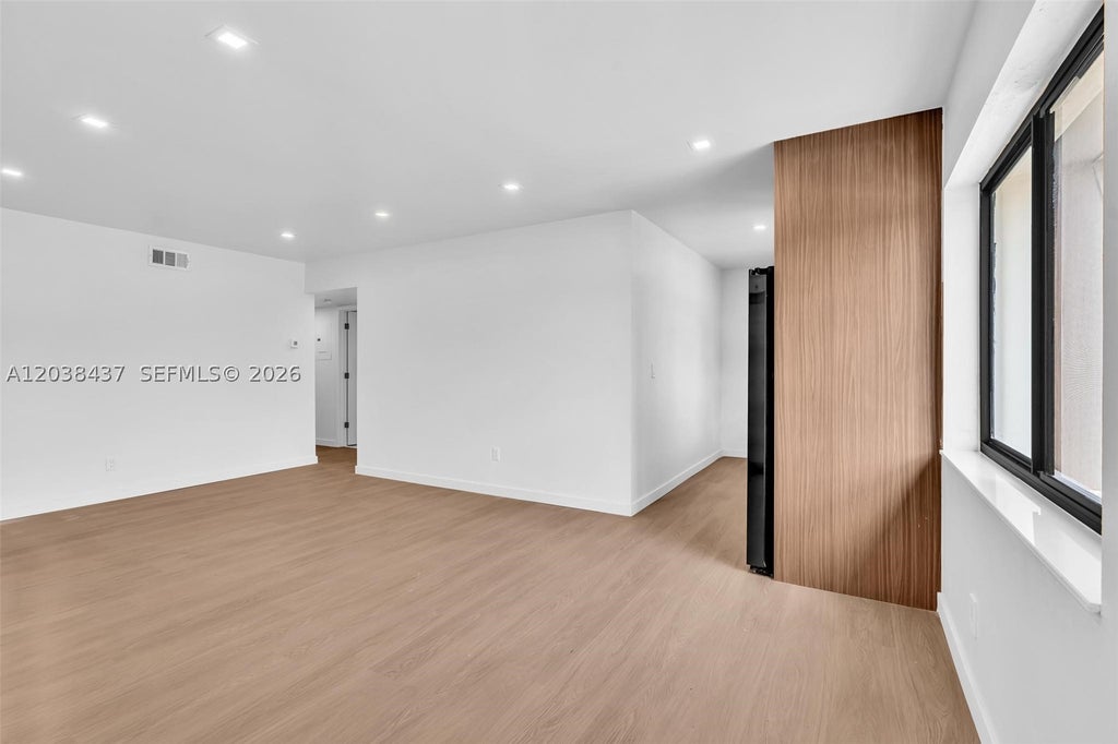 Photo of 1924 NE 26th St #4, Wilton Manors, FL 33305 (MLS # A12038437)