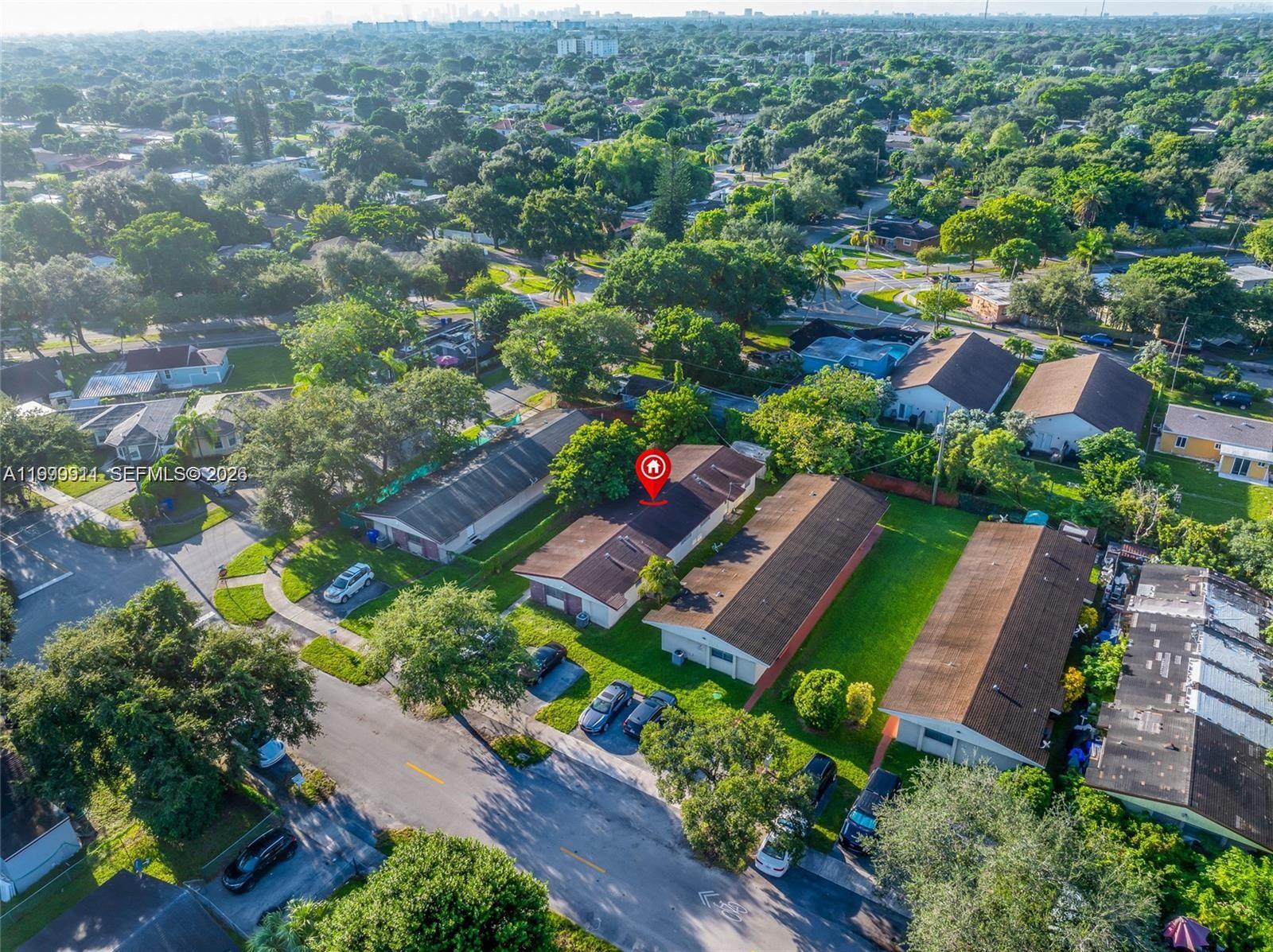 HOLLYWOOD BEACH GARDENS - Residential Income