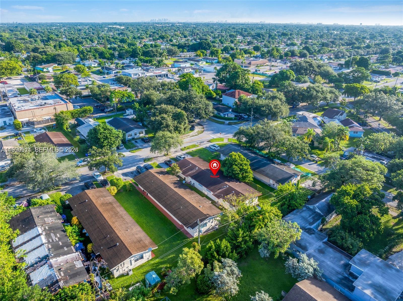 HOLLYWOOD BEACH GARDENS - Residential Income