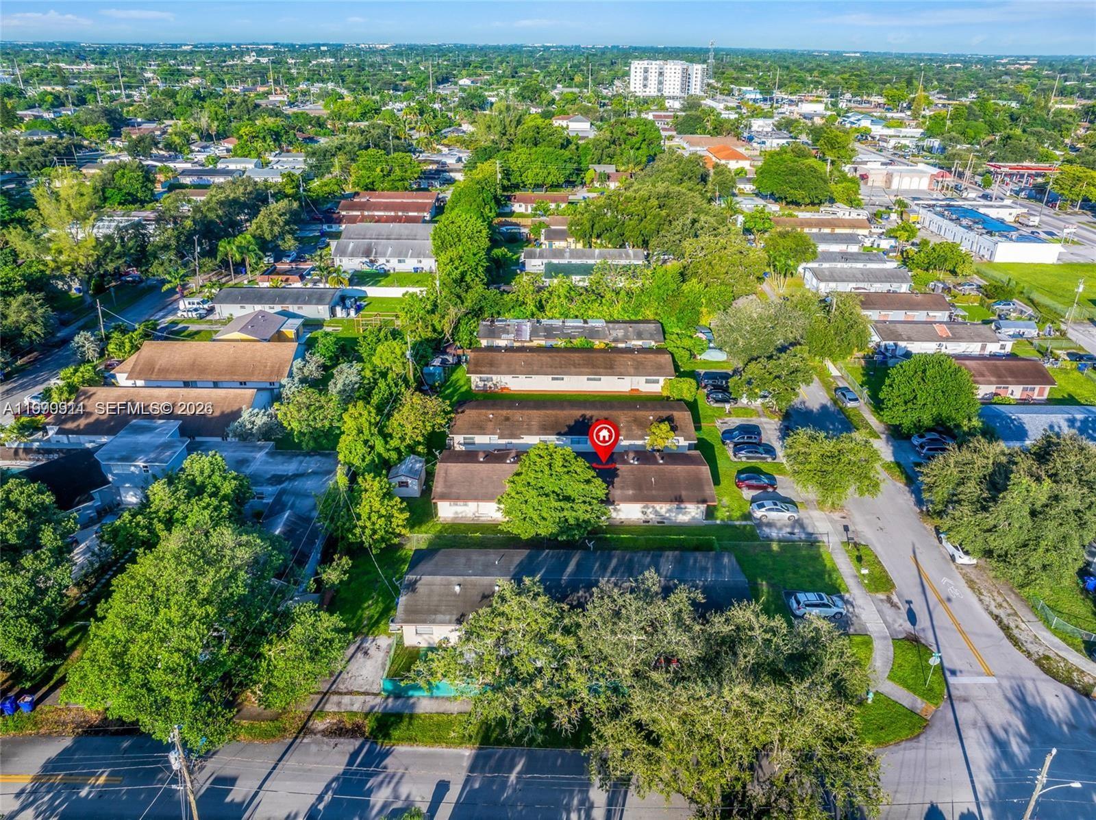HOLLYWOOD BEACH GARDENS - Residential Income