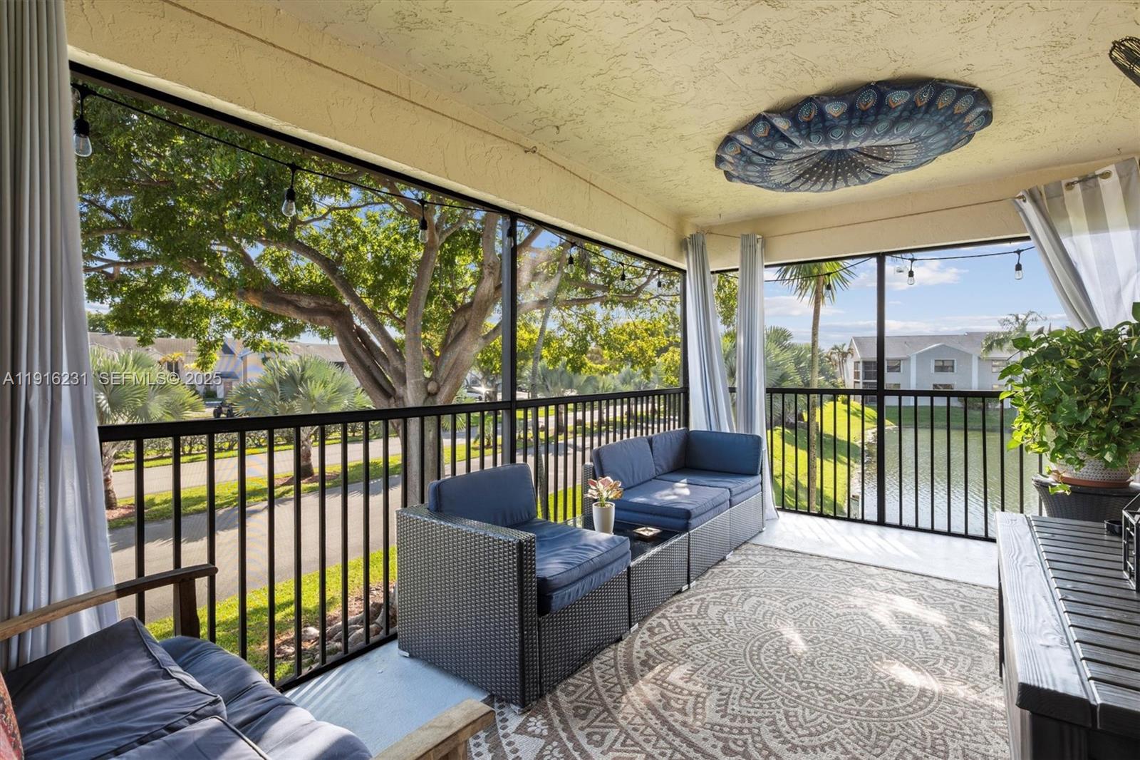 LAKESHORE CONDO #2 - Residential