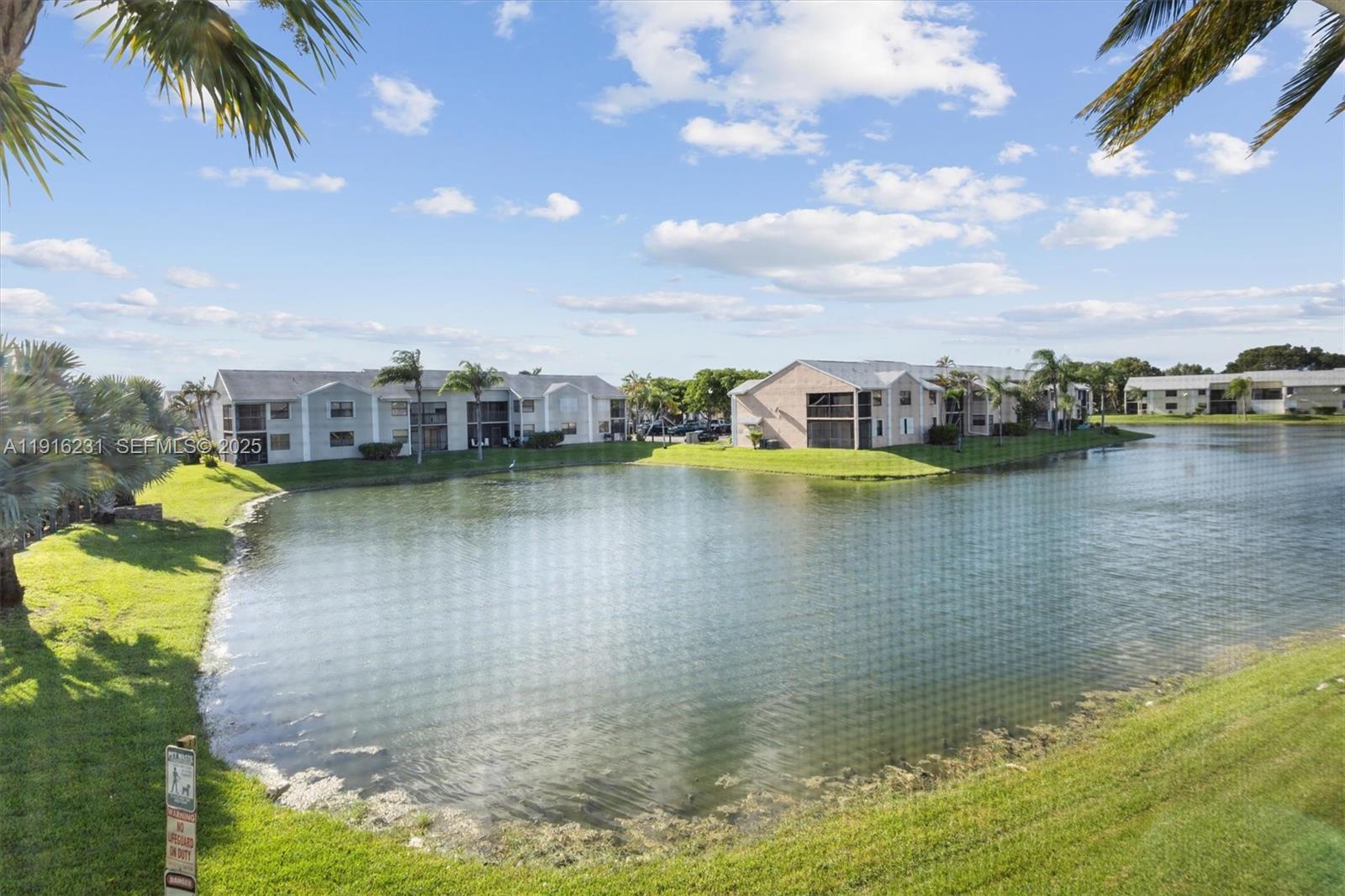 LAKESHORE CONDO #2 - Residential