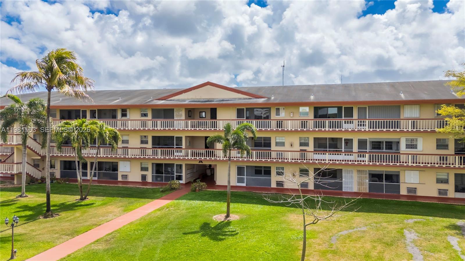 BEVERLY HILLS CONDO NUMBE - Residential