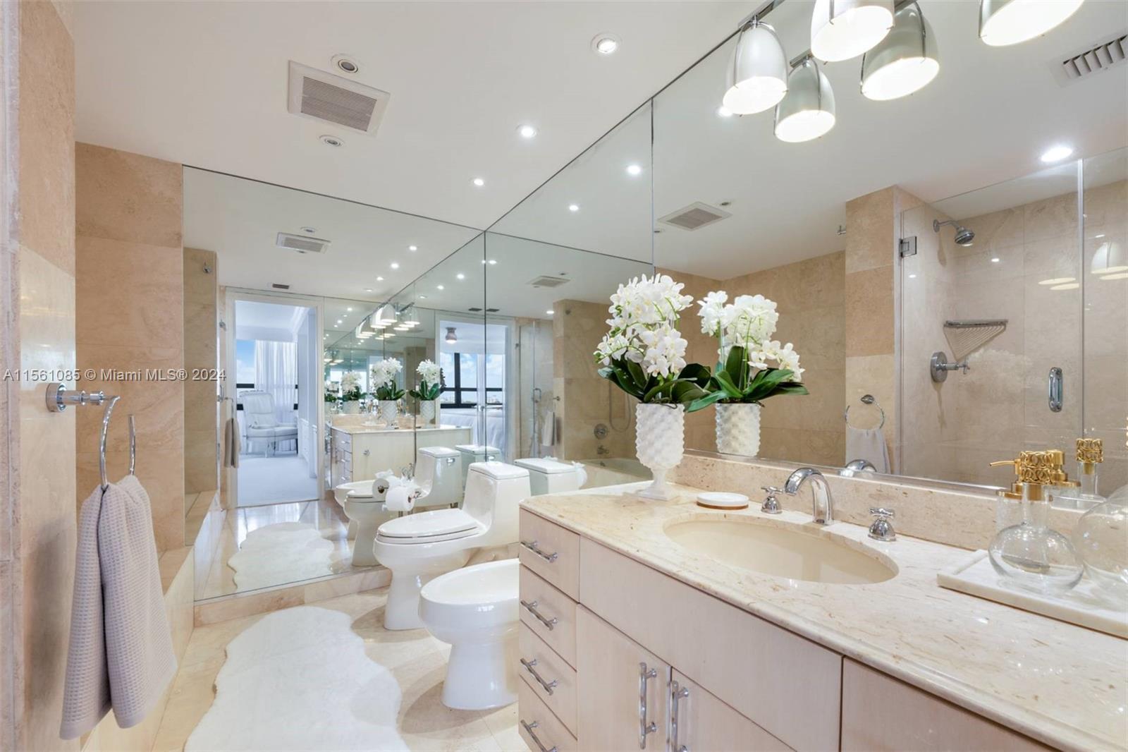 GROVE ISLE CONDO - Residential Lease