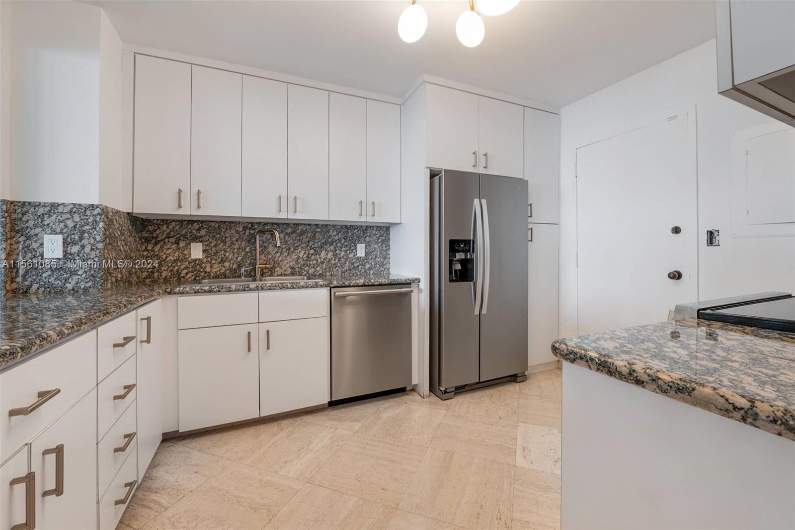 GROVE ISLE CONDO - Residential Lease