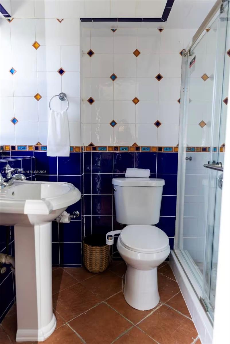 ARETA ESTS SEC 6 - Residential Lease