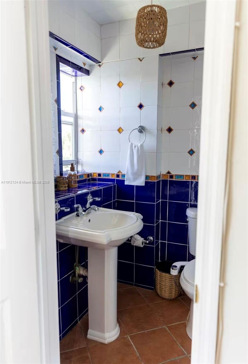 ARETA ESTS SEC 6 - Residential Lease