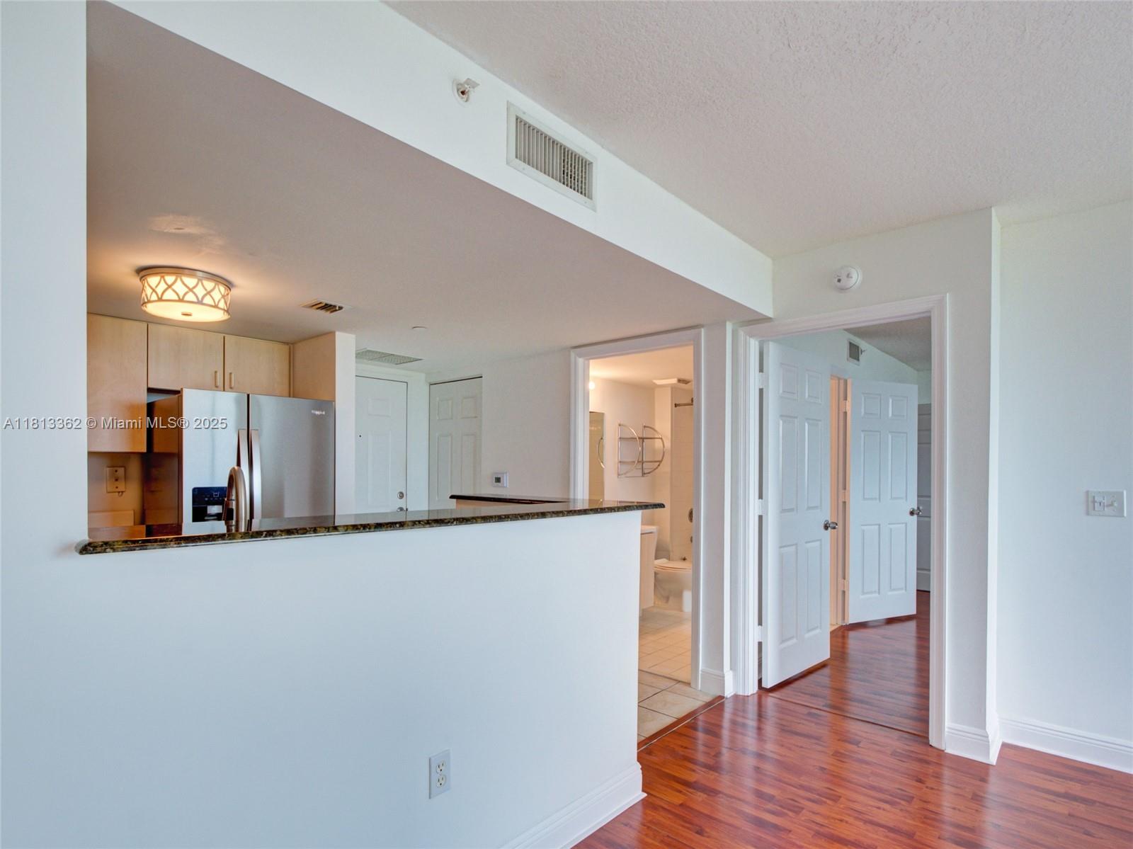 THE ASTON CONDO - Residential